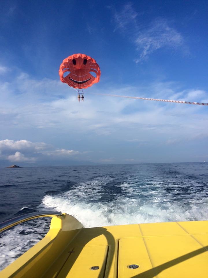 Parasailing 34 New Deal to France