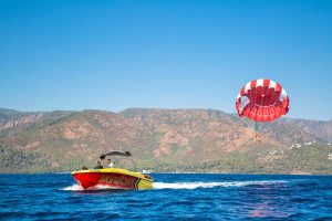 Parasailing 28