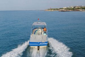 Parasailing 32